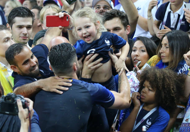 更是如兄如 更是如兄如